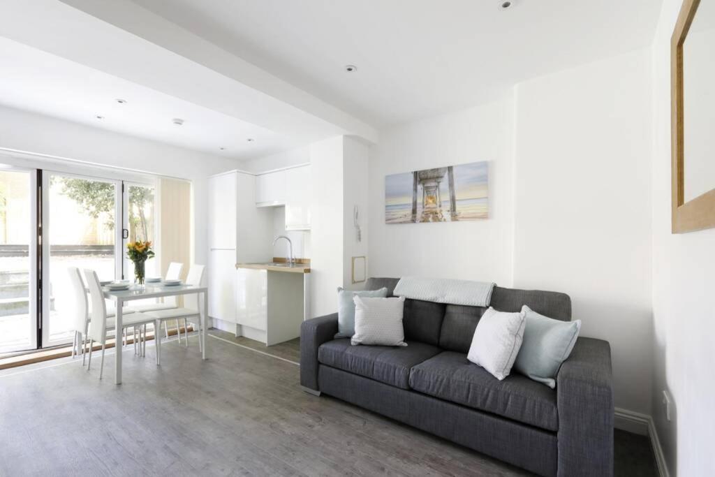 2 Bedrooms Close To The Beach With Garden And Own Entrance ! Brighton Exterior foto